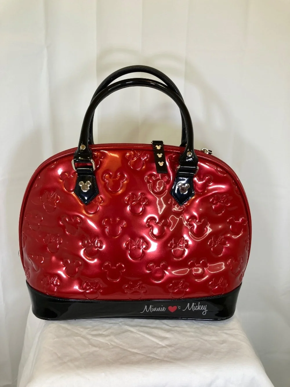 Disney Loungefly Mickey and Minnie Purse Disney Embossed Bag Red w/Cover
